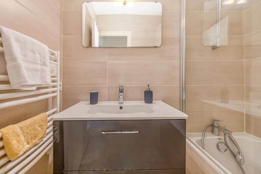 Centre Grenoble, Charmant, Avec Une Chambre 외부 사진